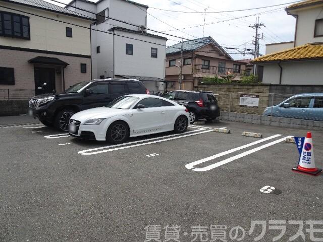2/11 駐車場