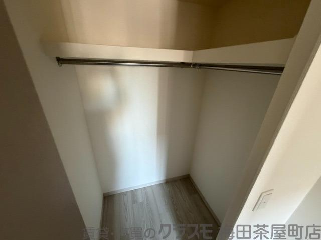 13/30 収納