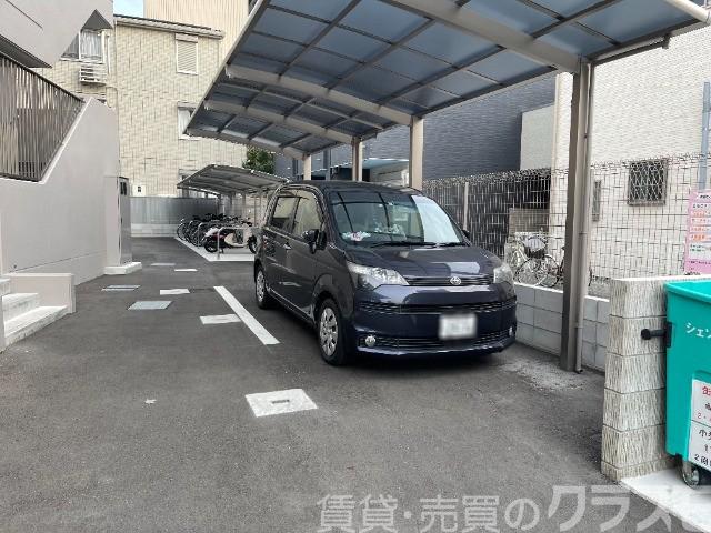 21/30 駐車場