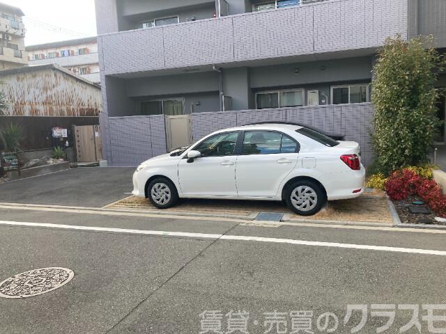 18/23 駐車場