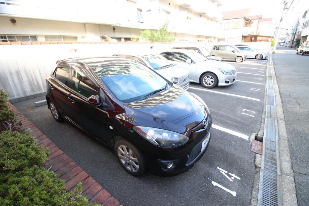 3/4 駐車場