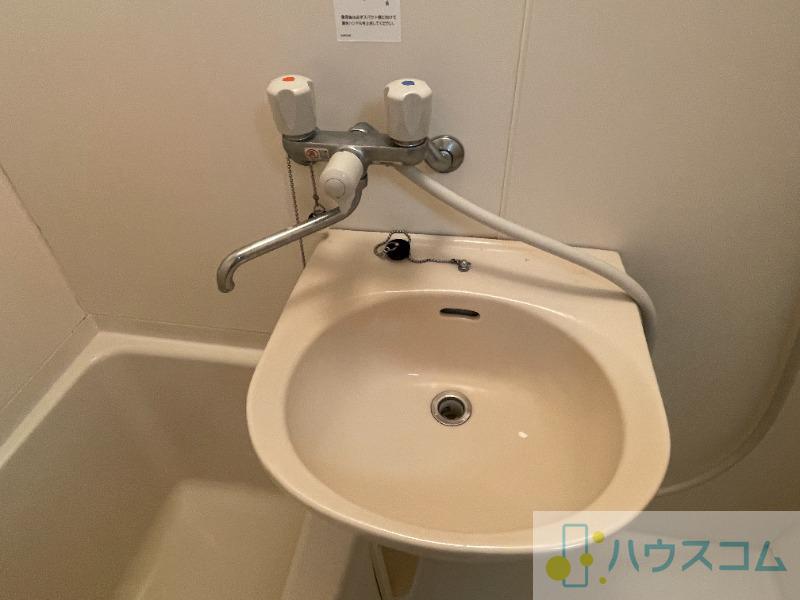 16/30 洗面