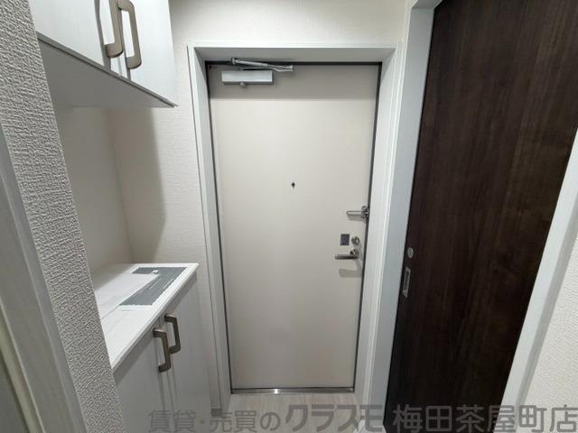 14/30 玄関