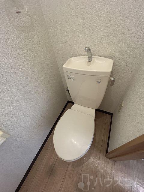 13/30 トイレ
