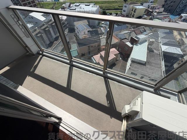 21/30 バルコニー