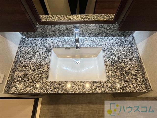 16/30 洗面