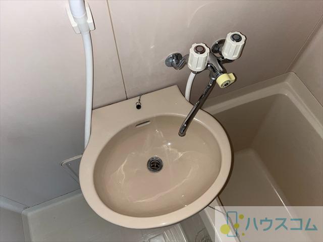 16/30 洗面