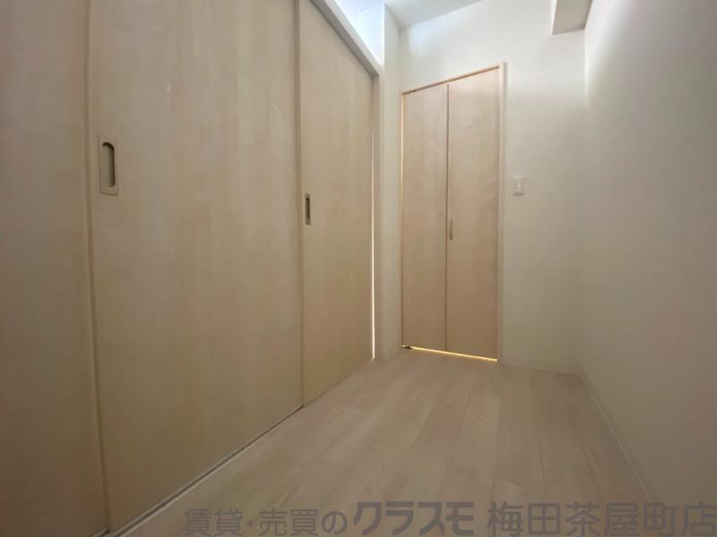 13/30 寝室