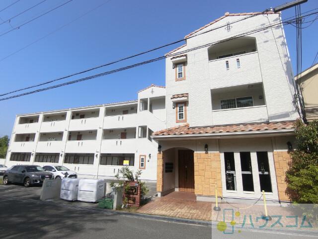 2/8 外観
