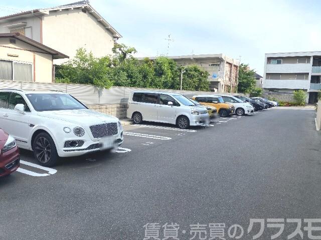 19/24 駐車場