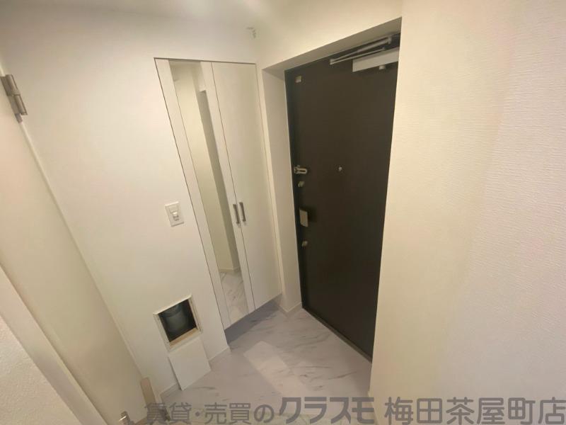 14/30 玄関