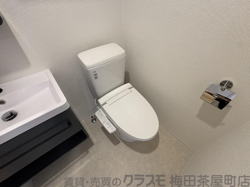 20/30 トイレ