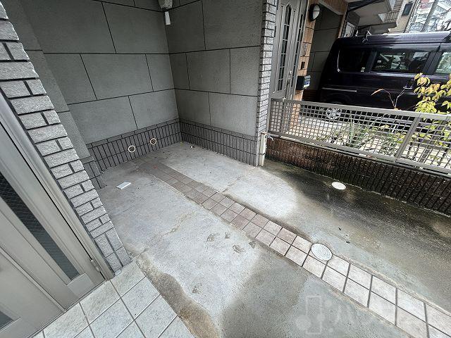 4/16 駐車場