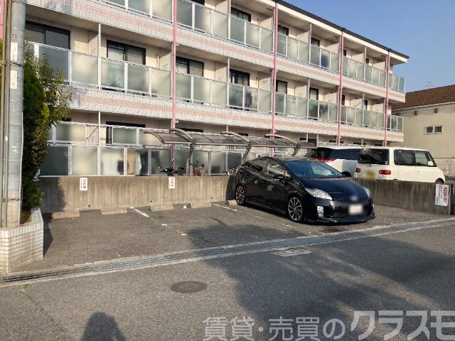 20/25 駐車場
