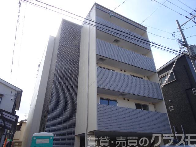17/23 エントランス