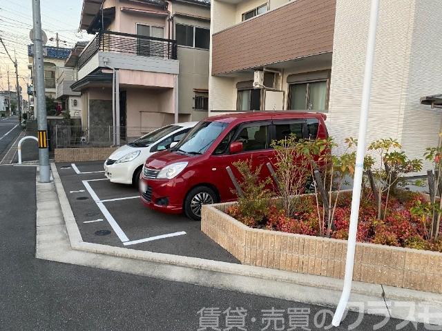 14/26 駐車場