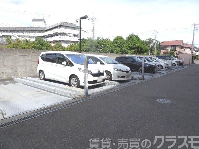 2/8 駐車場