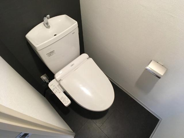 18/30 トイレ