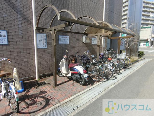 4/7 駐車場