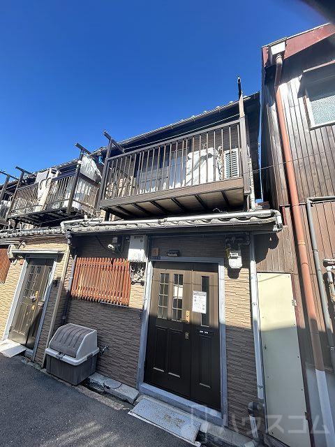 2/11 外観