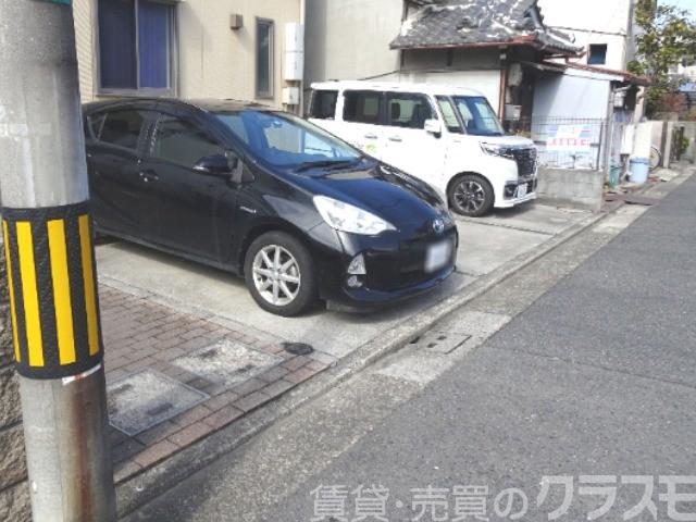 2/13 駐車場