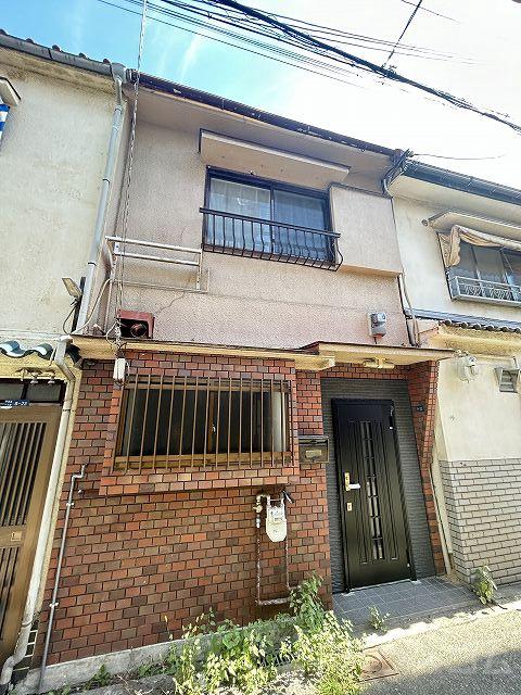2/30 外観