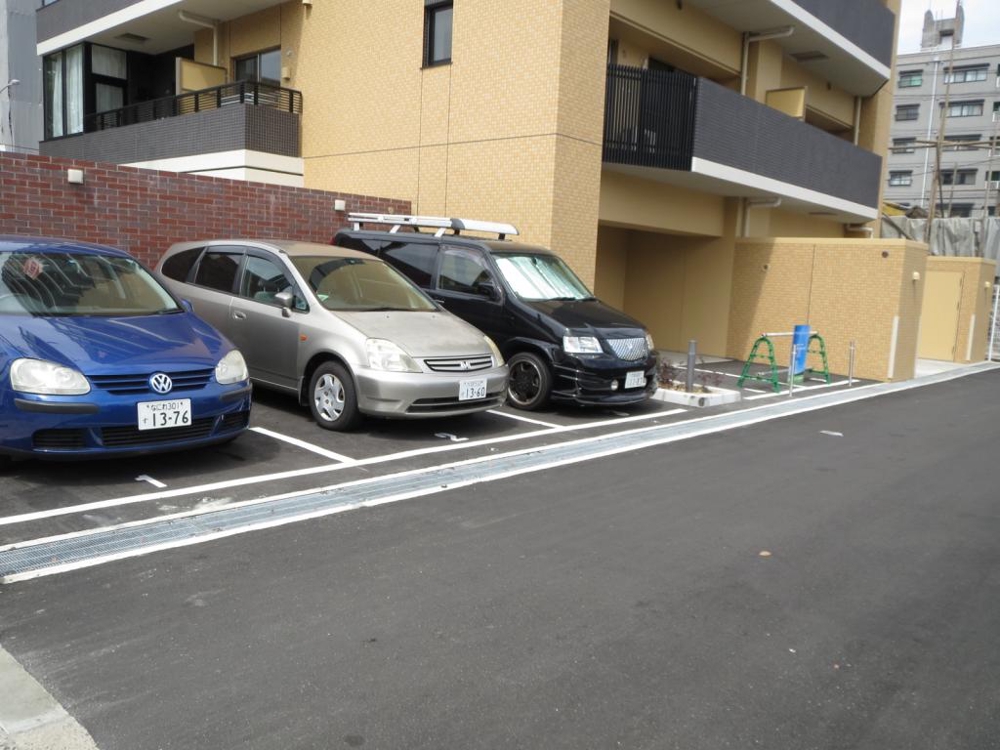 29/30 駐車場