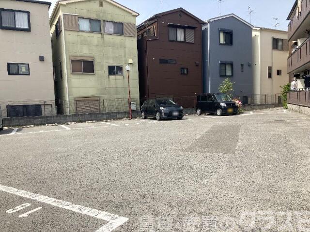 2/13 駐車場