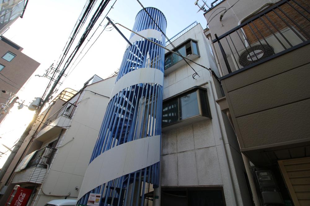 2/10 外観