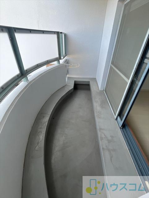 19/30 バルコニー