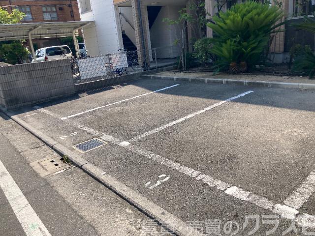 19/30 駐車場