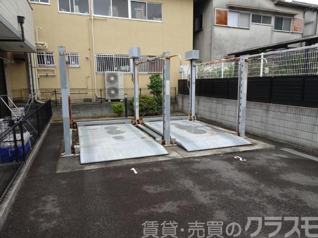 18/30 駐車場