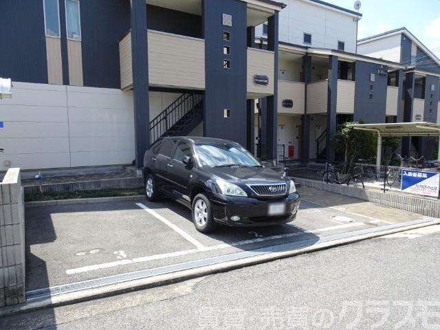 17/28 駐車場