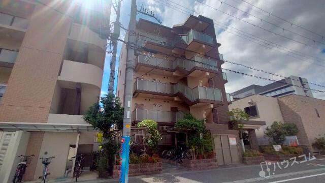 2/8 外観