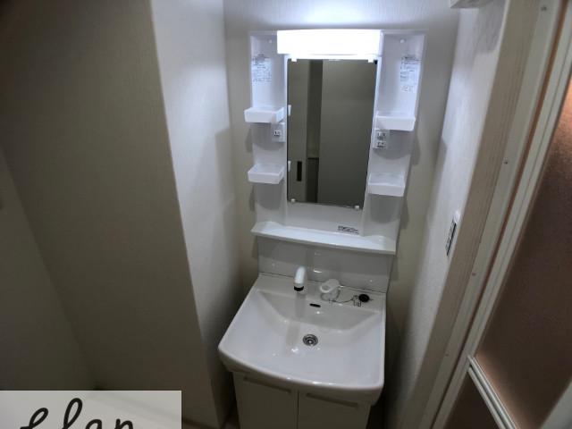 16/30 洗面