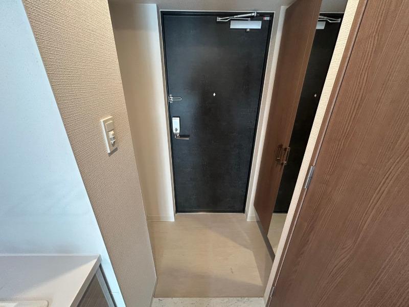 18/30 玄関