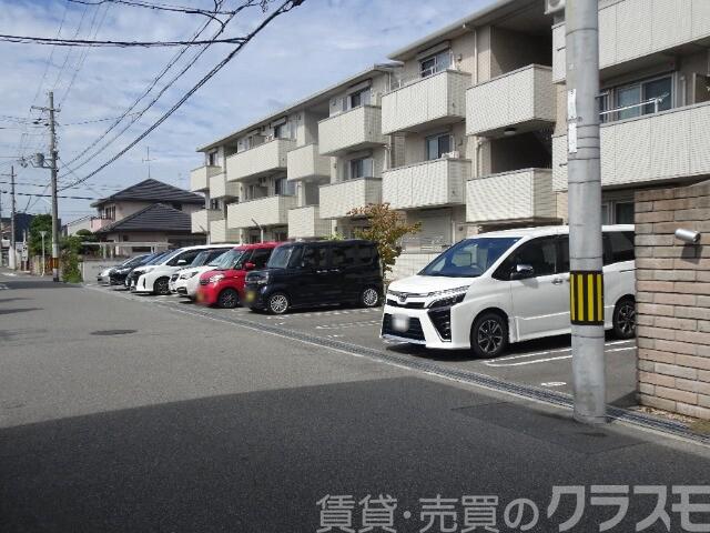 22/30 駐車場