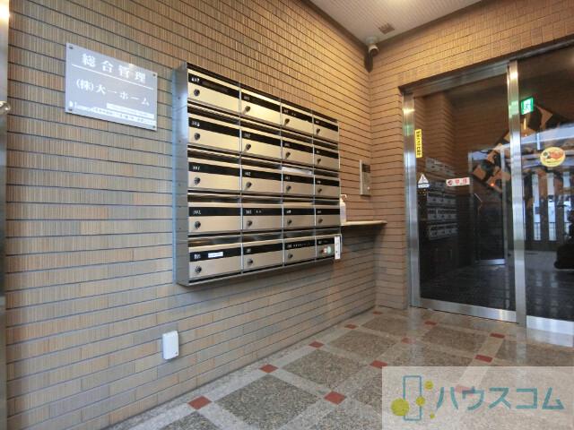 3/7 エントランス