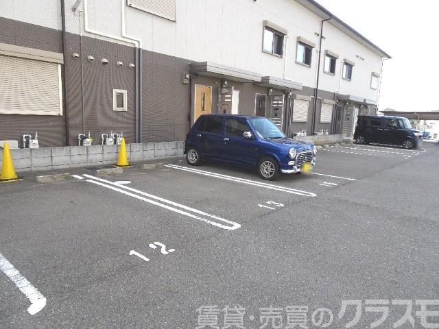 4/10 駐車場