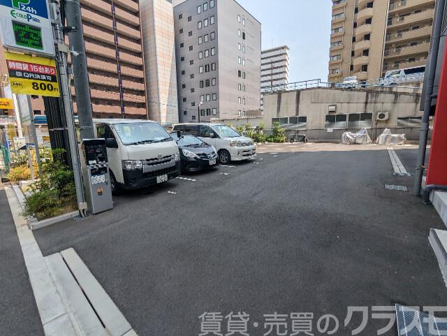 22/25 駐車場
