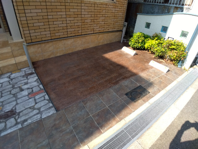 3/3 駐車場