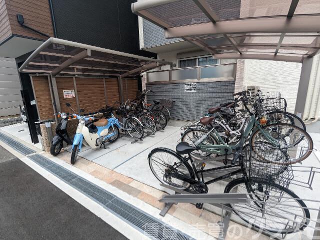 22/30 駐車場