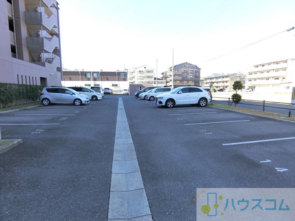 3/6 駐車場