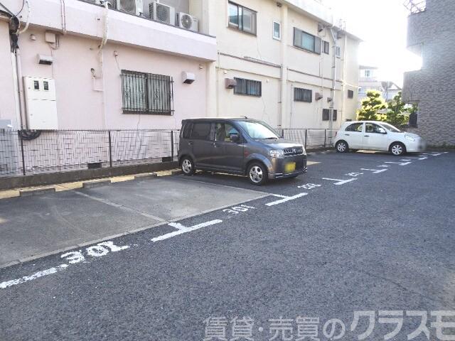 2/10 駐車場