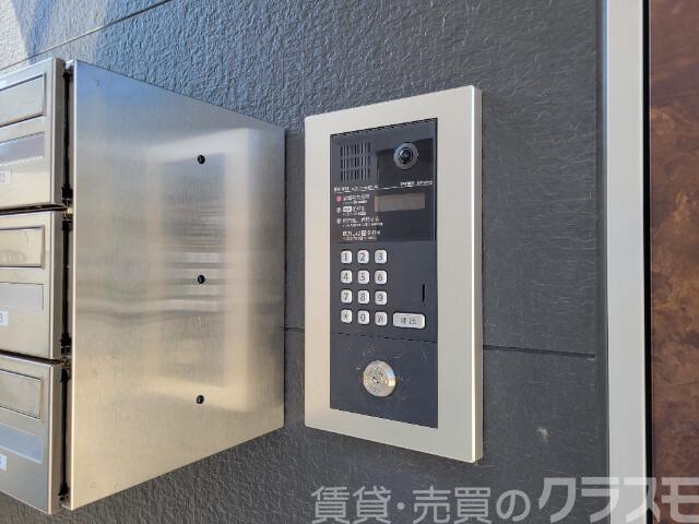 20/28 エントランス