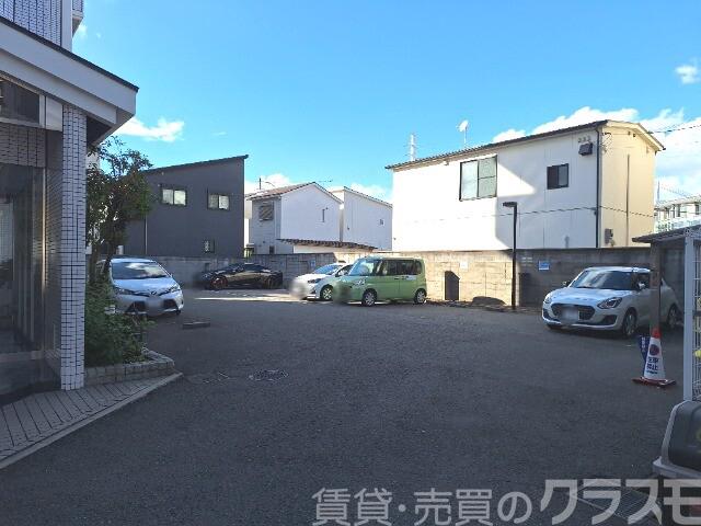 2/14 駐車場