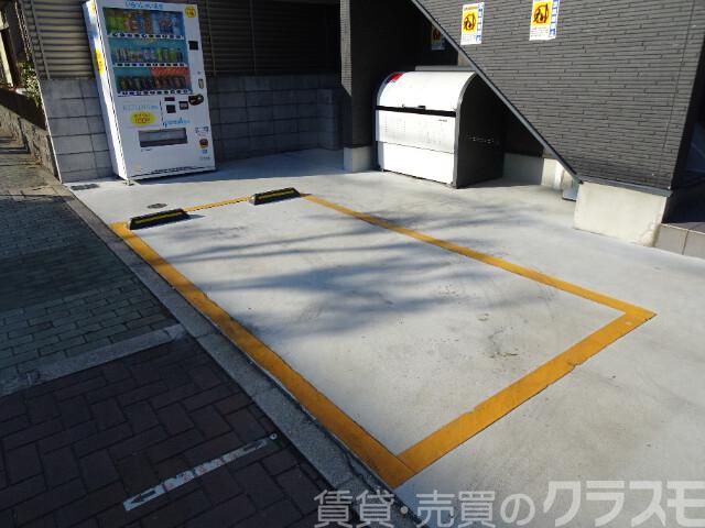 2/8 駐車場