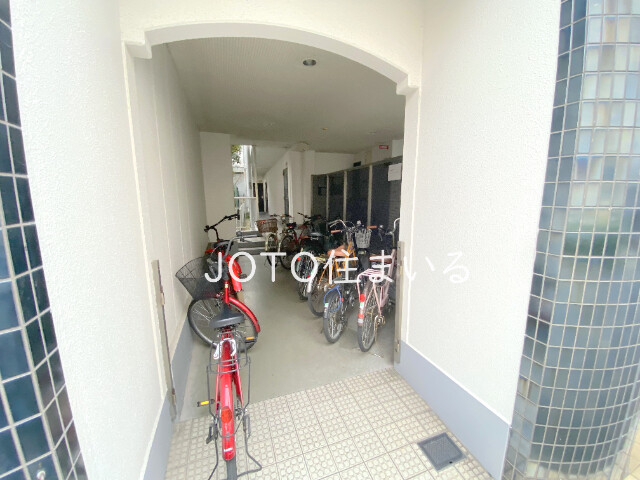 18/24 駐車場