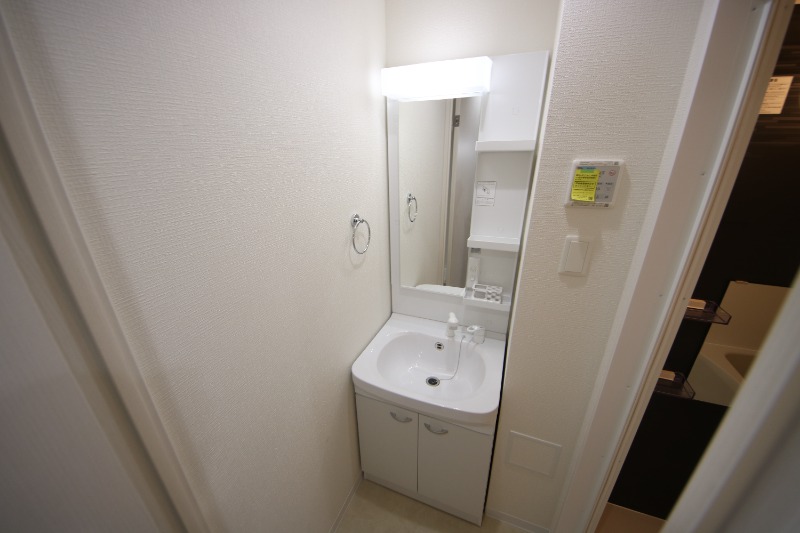 17/30 洗面