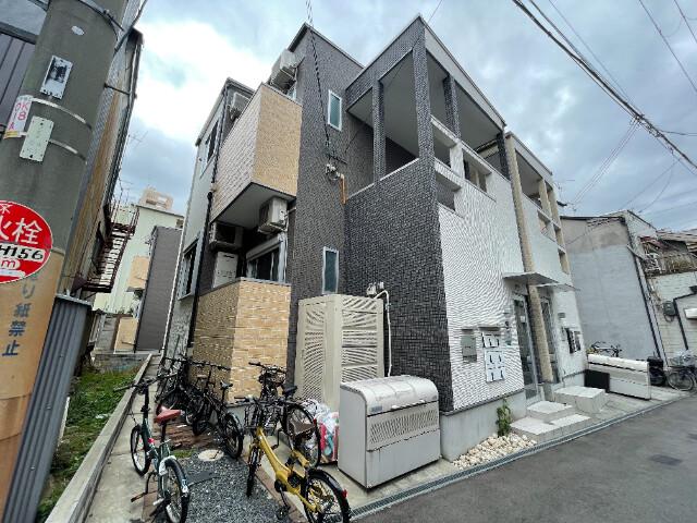2/30 外観